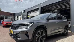 Grey schiste mat (tekql) Gebruikt 2024 Renault Espace Esprit Alpine MPV | € 41.490 (Eerlijke prijs)