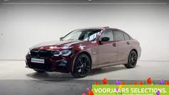 Gebruikt 2022 BMW 330e Executive Sedan | € 41.895 (Eerlijke prijs)