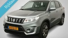 Grijs Gebruikt 2020 Suzuki Vitara SUV | € 19.950 (Eerlijke prijs)