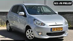 Grijs Gebruikt 2015 Mitsubishi Space Star Hatchback | € 6.950 (Eerlijke prijs)