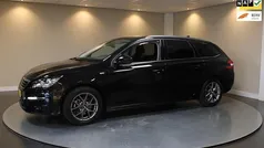 Zwart Gebruikt 2016 Peugeot 308 Style Stationwagen | € 10.940 (Eerlijke prijs)