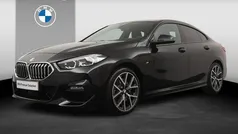 Zwart Gebruikt 2024 BMW 220 Comfort Edition Coupé | € 43.900 (Eerlijke prijs)
