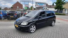 Zwart Gebruikt 2004 Opel Zafira Design Edition MPV | € 1.950 (Eerlijke prijs)