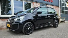 Zwart Gebruikt 2019 VW up! move up! Hatchback | € 7.950 (Goede deal)