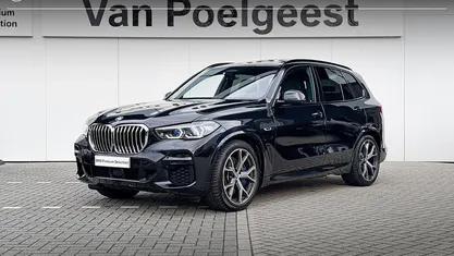 Occasion 2022 BMW X5 Executive SUV | € 58.900 (Goede deal)