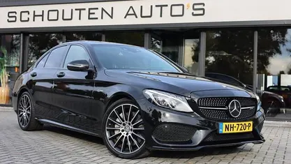 Zwart (metallic) Gebruikt 2016 Mercedes C43 AMG AMG Sedan | € 38.850 (Eerlijke prijs)