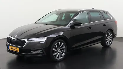 Zwart Occasion 2021 Skoda Octavia Business Line Stationwagen | € 17.629 (Eerlijke prijs)