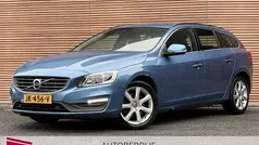 Gebruikt 2016 Volvo V60 Momentum Stationwagen | € 14.900 (Goede deal)