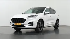 Wit Gebruikt 2022 Ford Kuga ST-Line X SUV | € 29.730 (Eerlijke prijs)