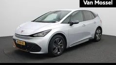 Grijs Gebruikt 2022 Cupra Born Hatchback | € 23.900 (Eerlijke prijs)