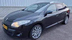 Zwart Gebruikt 2010 Renault Mégane GrandTour Expression Stationwagen | € 2.350 (Eerlijke prijs)