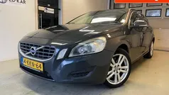 Grijs Gebruikt 2013 Volvo V60 Summum Stationwagen | € 8.495 (Eerlijke prijs)