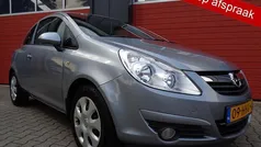 Gebruikt 2008 Opel Corsa Business Hatchback | € 2.950 (Eerlijke prijs)