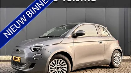 Grijs Gebruikt 2023 Fiat 500e Urban Hatchback | € 17.445 (Super prijs)