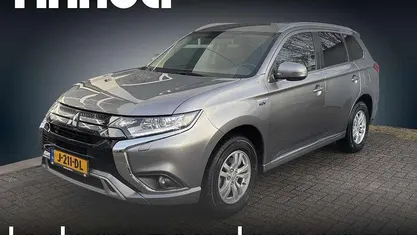Occasion 2020 Mitsubishi Outlander P-HEV SUV | € 20.950 (Eerlijke prijs)