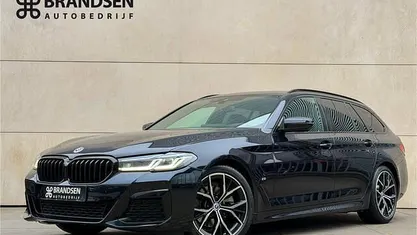 Gebruikt 2022 BMW 520 M Sport Stationwagen | € 32.900 (Eerlijke prijs)