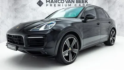 Zwart Occasion 2022 Porsche Cayenne Platinum Edition SUV | € 74.850 (Goede deal)