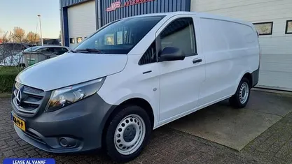 Occasion 2020 Mercedes Vito Van | € 12.950 (Eerlijke prijs)