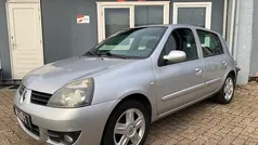 Gebruikt 2007 Renault Clio II Campus Hatchback | € 2.744 (Eerlijke prijs)