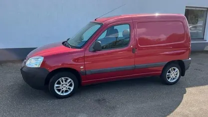 Gebruikt 2004 Peugeot Partner MPV | € 1.750 (Eerlijke prijs)