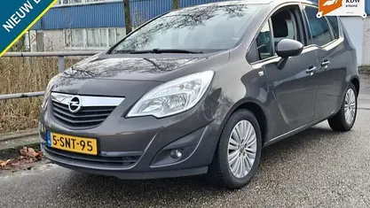 Gebruikt 2013 Opel Meriva Cosmo MPV | € 5.995 (Eerlijke prijs)