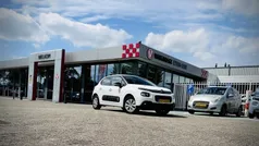 Wit Gebruikt 2017 Citroën C3 Feel Hatchback | € 9.485 (Eerlijke prijs)