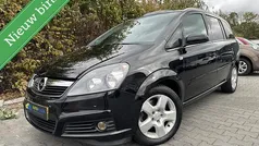 Zwart Gebruikt 2007 Opel Zafira Essentia MPV | € 1.950 (Goede deal)
