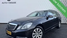 Zwart (metallic) Gebruikt 2013 Mercedes E250 Avantgarde Stationwagen | € 7.950 (Super prijs)