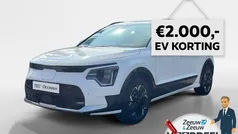 Clear white Gebruikt 2024 Kia e-Niro Advance SUV | € 32.490 (Super prijs)