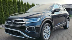 Zwart Gebruikt 2022 VW T-Roc Edition SUV | € 29.450 (Eerlijke prijs)