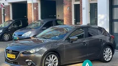 Bruin Gebruikt 2015 Mazda 3 Hatchback | € 7.500 (Goede deal)