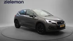 Grijs (metallic) Gebruikt 2016 DS Automobiles DS4 Crossback Chic SUV | € 10.845 (Super prijs)