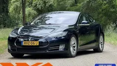 Blauw Gebruikt 2014 Tesla Model S Sedan | € 17.999