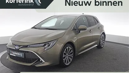 Bruin Occasion 2021 Toyota Corolla Style Hatchback | € 19.950 (Eerlijke prijs)