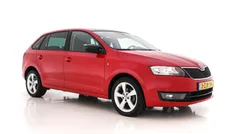 Corrida (rot) Gebruikt 2015 Skoda Rapid Business Line Hatchback | € 5.345 (Eerlijke prijs)