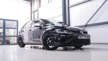 Occasion 2017 VW Golf VII R Hatchback | € 24.490 (Eerlijke prijs)