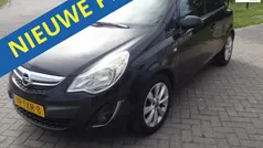 Zwart Gebruikt 2012 Opel Corsa Edition Hatchback | € 3.250 (Eerlijke prijs)