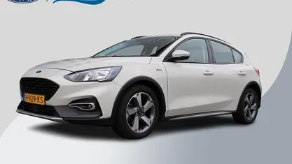 Wit Gebruikt 2020 Ford Focus Business Edition Hatchback | € 17.450 (Goede deal)