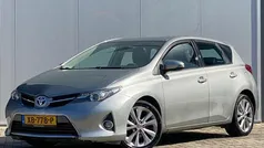 Grijs Gebruikt 2014 Toyota Auris Hatchback | € 8.800 (Eerlijke prijs)
