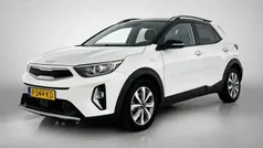 Gebruikt 2022 Kia Stonic SUV | € 18.395 (Eerlijke prijs)