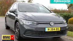 Gebruikt 2021 VW Golf VIII Life Stationwagen | € 17.350 (Eerlijke prijs)