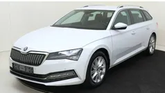 Wit Gebruikt 2022 Skoda Superb Business Line Stationwagen | € 28.250 (Super prijs)