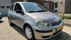 Gebruikt 2003 Toyota Yaris Hatchback | € 2.299 (Eerlijke prijs)