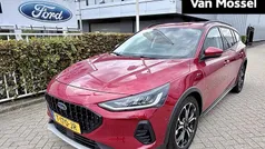 Rood Gebruikt 2023 Ford Focus Active Stationwagen | € 24.845 (Eerlijke prijs)