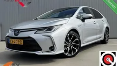 Grijs Gebruikt 2019 Toyota Corolla Executive Sedan | € 22.995 (Eerlijke prijs)
