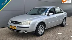 Gebruikt 2001 Ford Mondeo Sedan | € 999 (Eerlijke prijs)