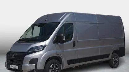 Grijs Occasion 2025 Peugeot Boxer Van | € 40.995 (Eerlijke prijs)