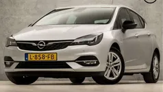 Grijs Gebruikt 2021 Opel Astra Edition Hatchback | € 12.945 (Eerlijke prijs)