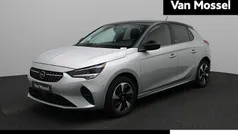 Grijs Gebruikt 2023 Opel Corsa-e Elegance Hatchback | € 18.400 (Eerlijke prijs)