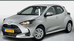 Gebruikt 2020 Toyota Yaris Hybrid Active Hatchback | € 20.950 (Eerlijke prijs)
